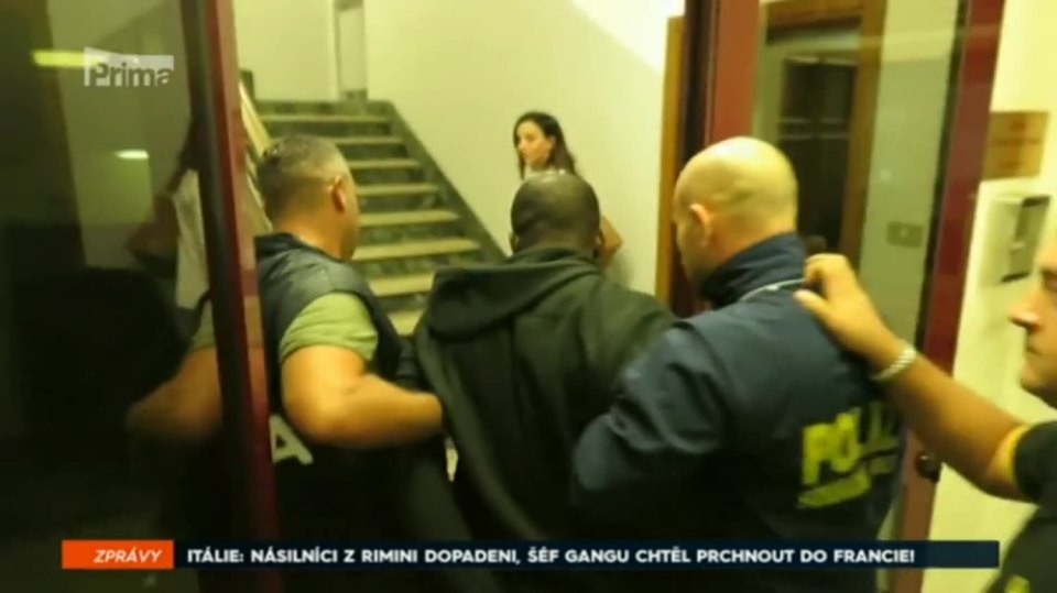 4. 9. 2017 ZPRÁVY: ITÁLIE: NÁSILNÍCI Z RIMINI DOPADENI, ŠÉF GANGU CHTĚL PRCHNOUT DO FRANCIE!